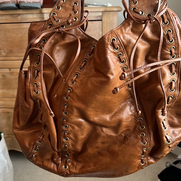 Kooba Leather shoulder bag - Picture 3 of 4